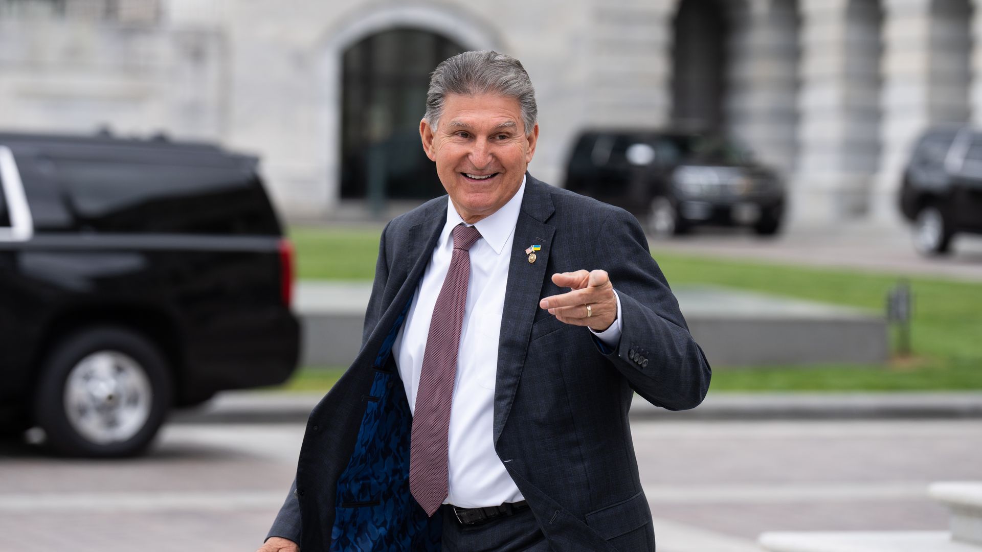 Manchin stirs presidential speculation at event with Iowa voters