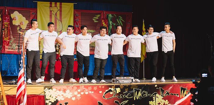 vietnam-pageant-men