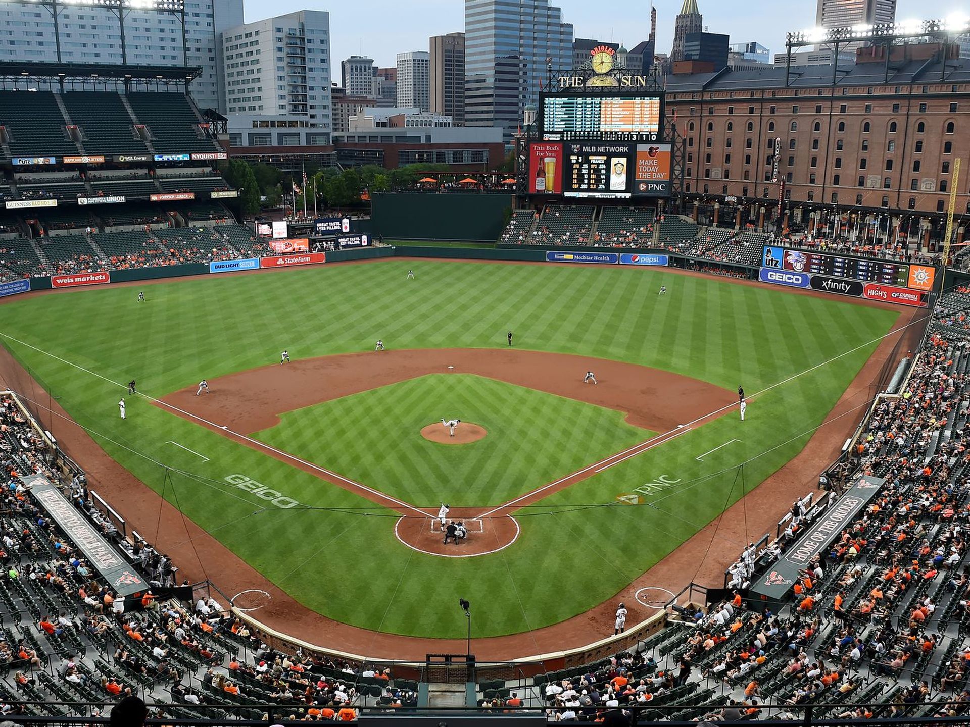 Orioles reconfigure Camden Yards to reduce homers