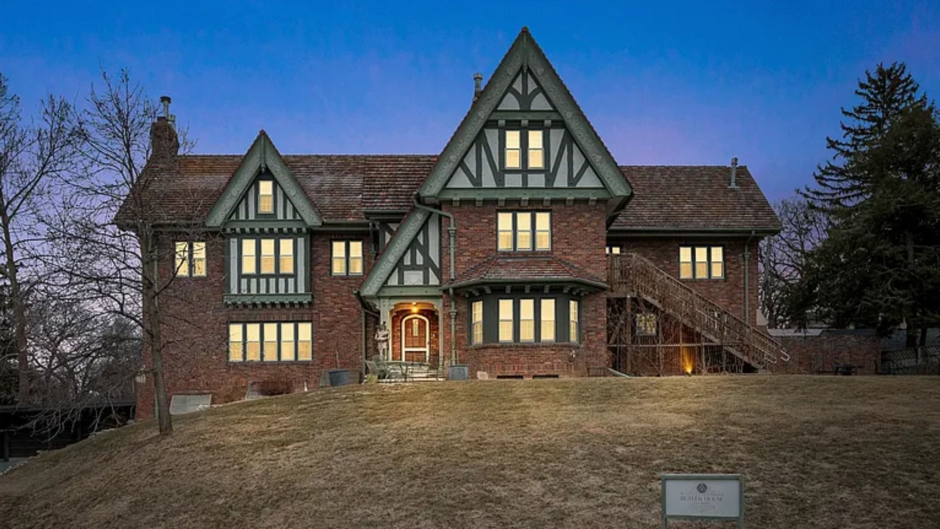 A photo of the Butler House.