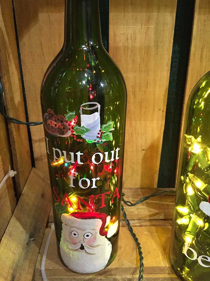 southern-christmas-show-bottle