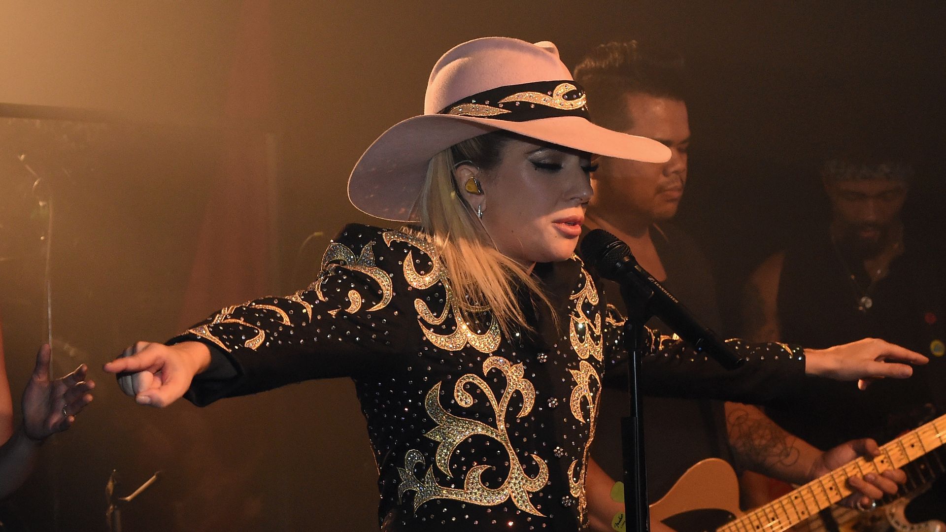 Lady Gaga surprises fans while on the Bud Light x Lady Gaga Dive Bar Tour at the 5 Spot where the singer performed three new tracks off her upcoming album "Joanne" on October 05, 2016 in Nashville, Tennessee. 