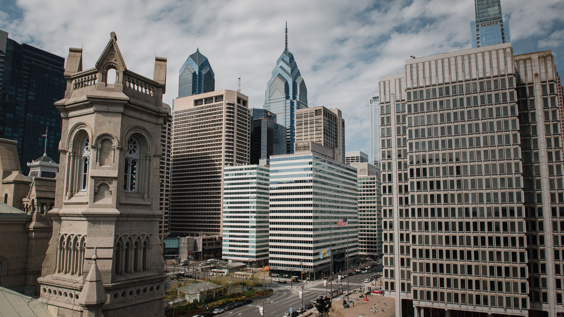 Center City  view from a parking garage in Philadelphia, Pennsylvania.  Photo: Hannah Yoon/Bloomberg via Getty Images