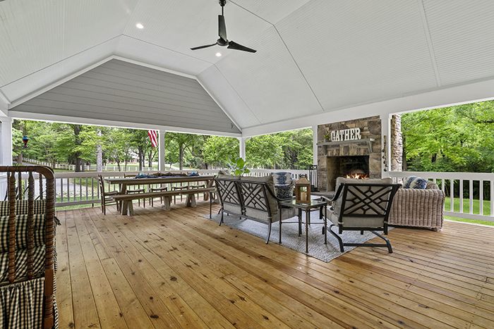 7210 Sample Road second house porch