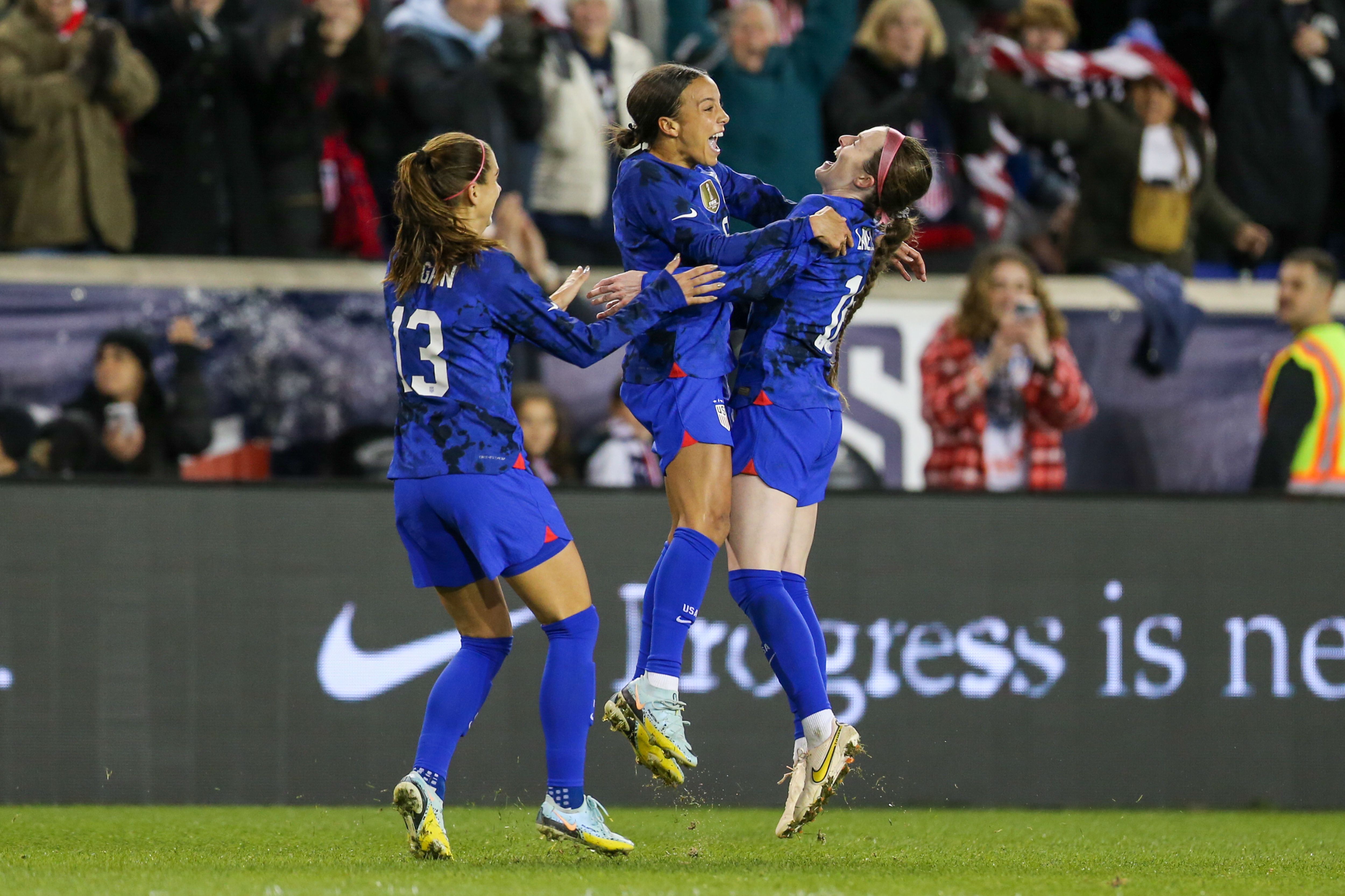 USWNT celebrating