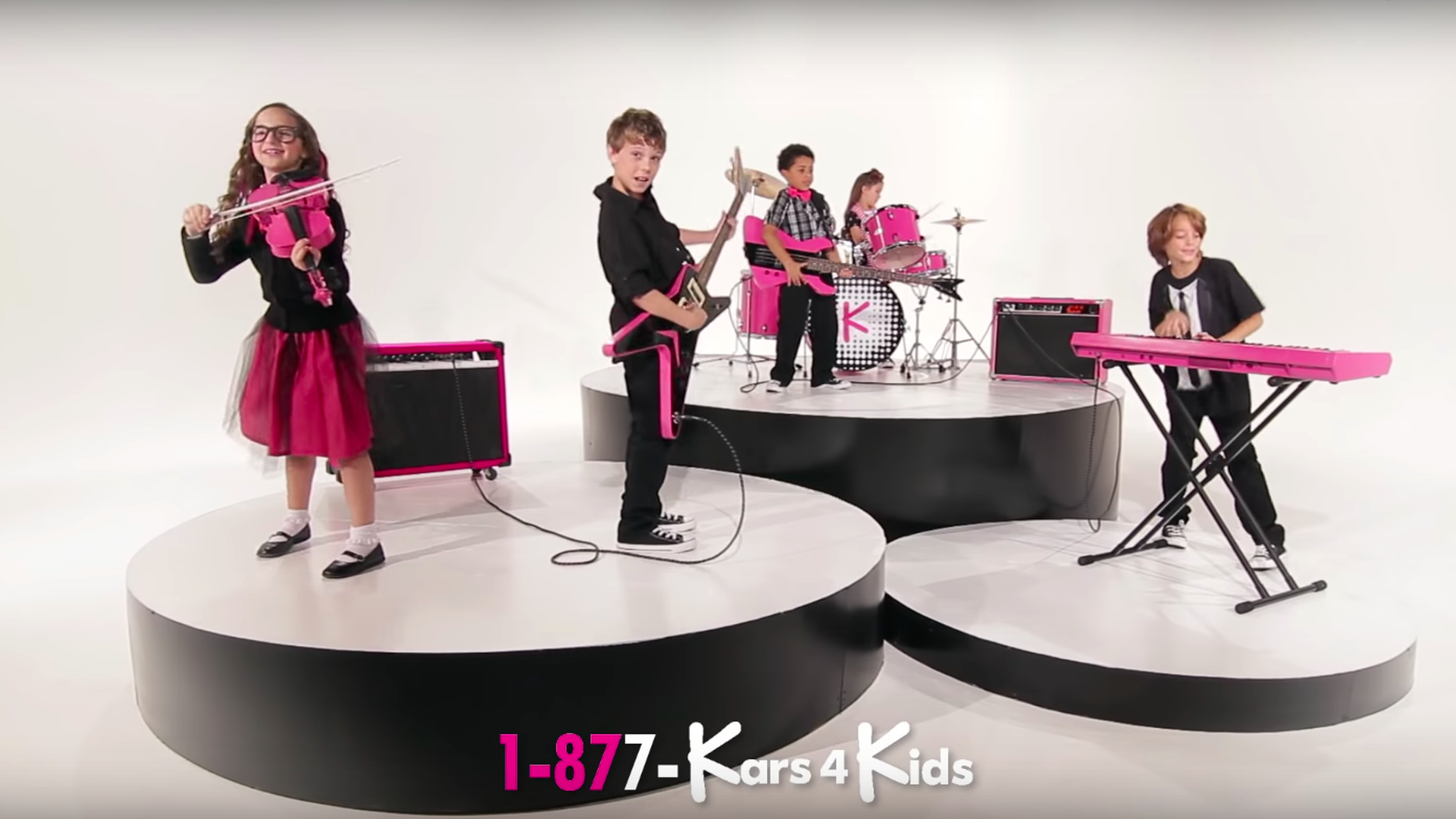 A screengrab of the well-known Kars 4 Kids commercial.