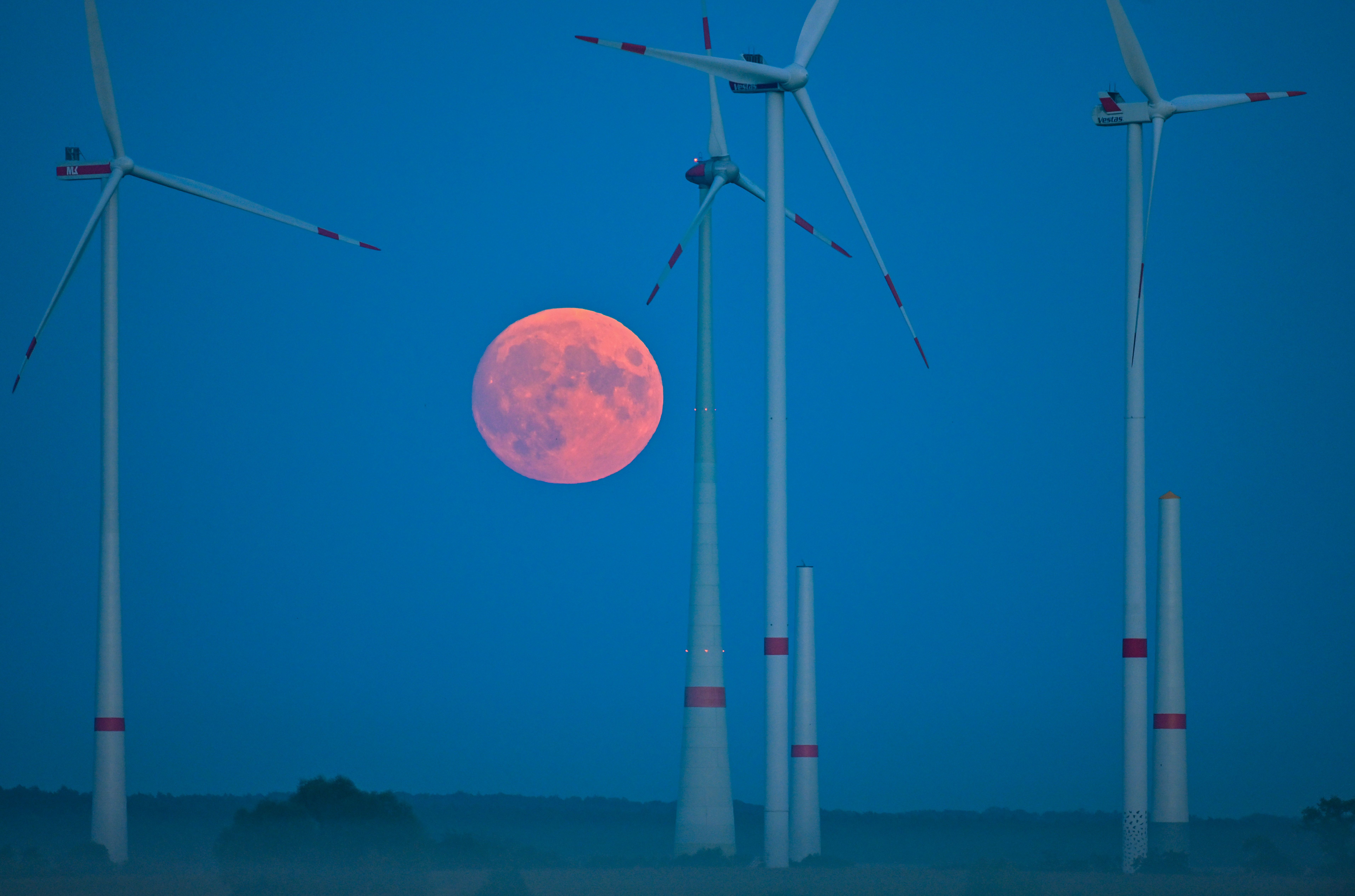 supermoon in East Brandenberg