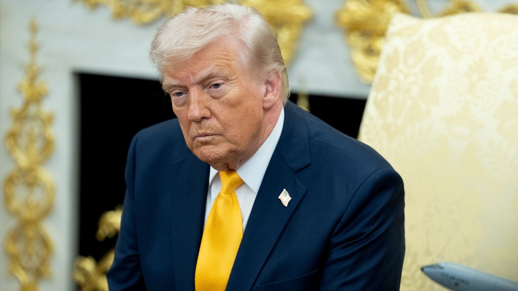 Trump considers "winding down" Iran war without opening Hormuz Strait