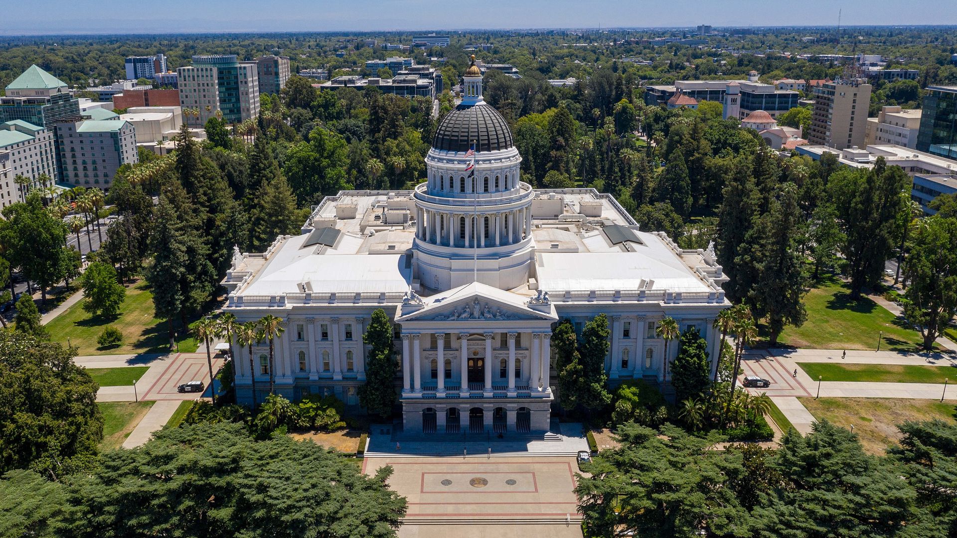 The California State Capitol building in Sacramento