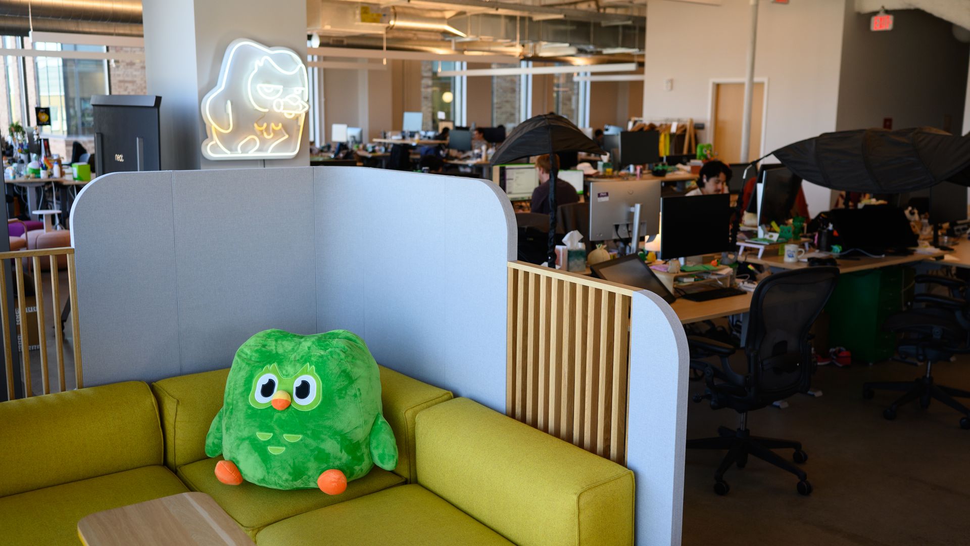A Duo the owl plushie, the mascot of the Duolingo, at the Duolingo Inc. headquarters in Pittsburgh, Pennsylvania, US, on Thursday, March 13, 2025. The company's chief financial officer discussed how investments in design and advances in AI have combined to supercharge the company's global growth. Ph