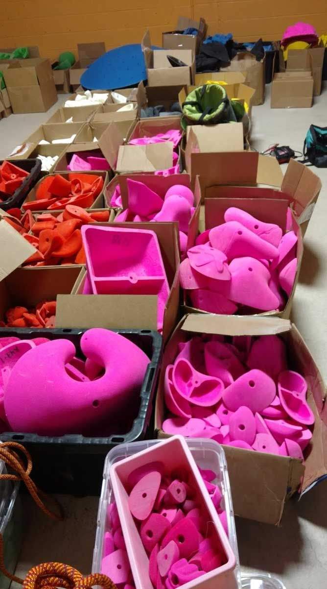 climbing-wall-hardware