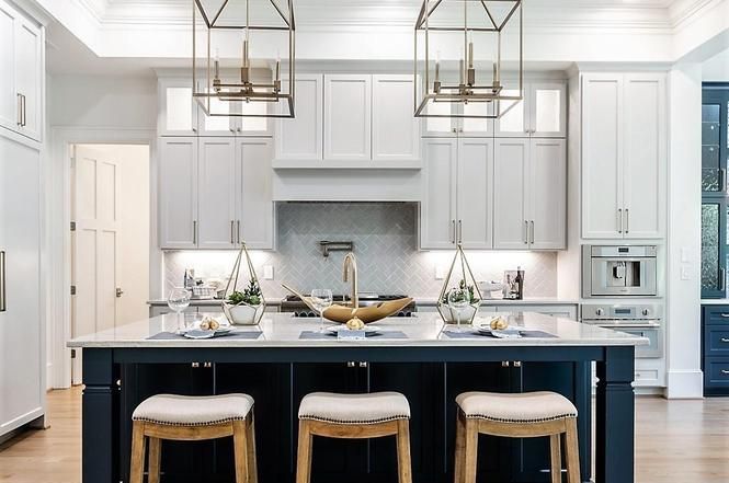 1144 Coddington Pl kitchen