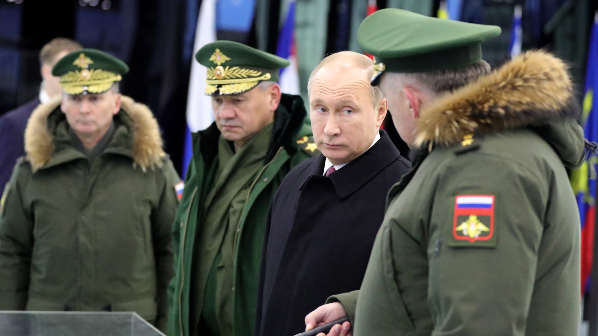 Putin with military generals