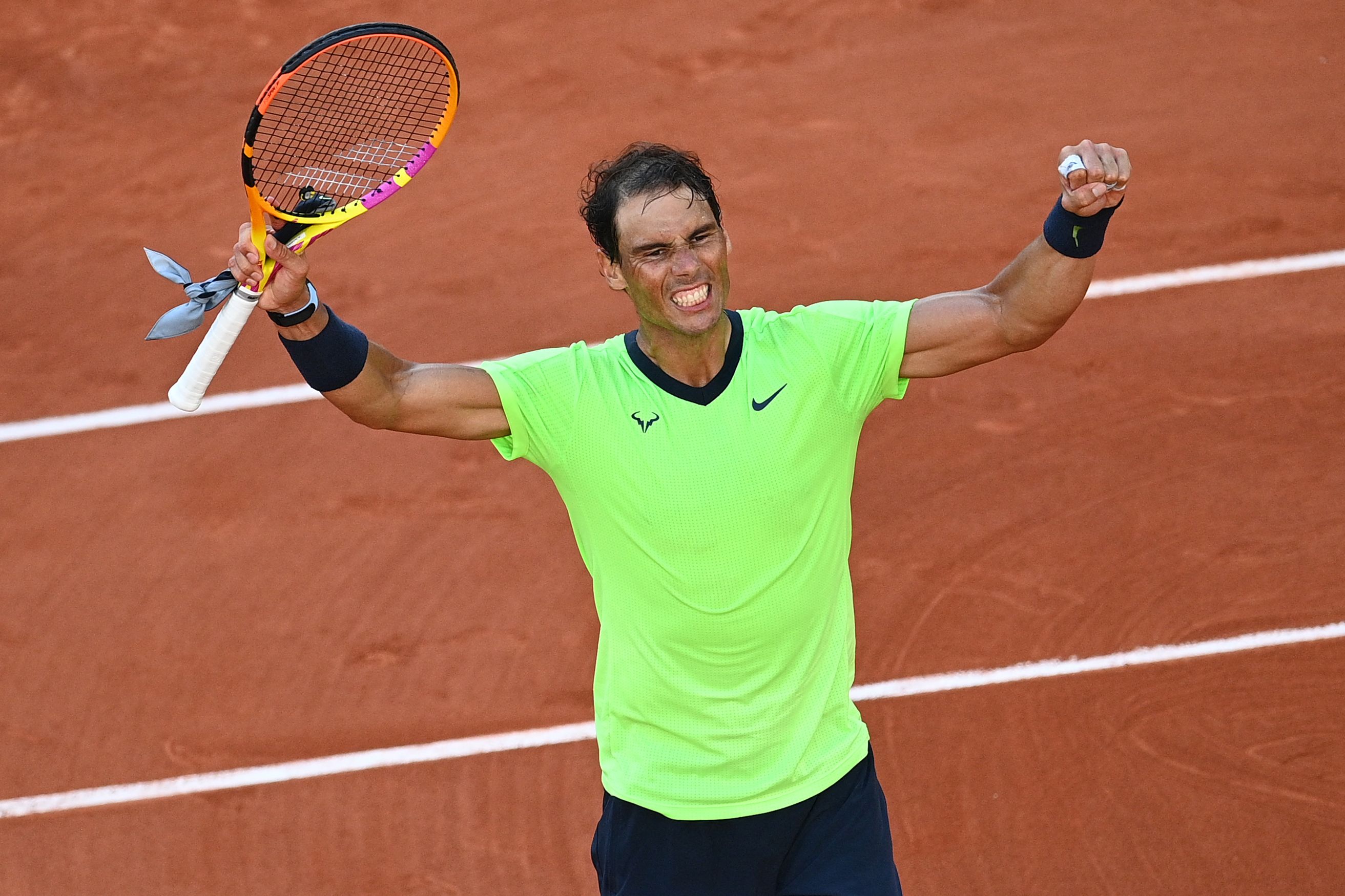 rafael nadal celebrates win 