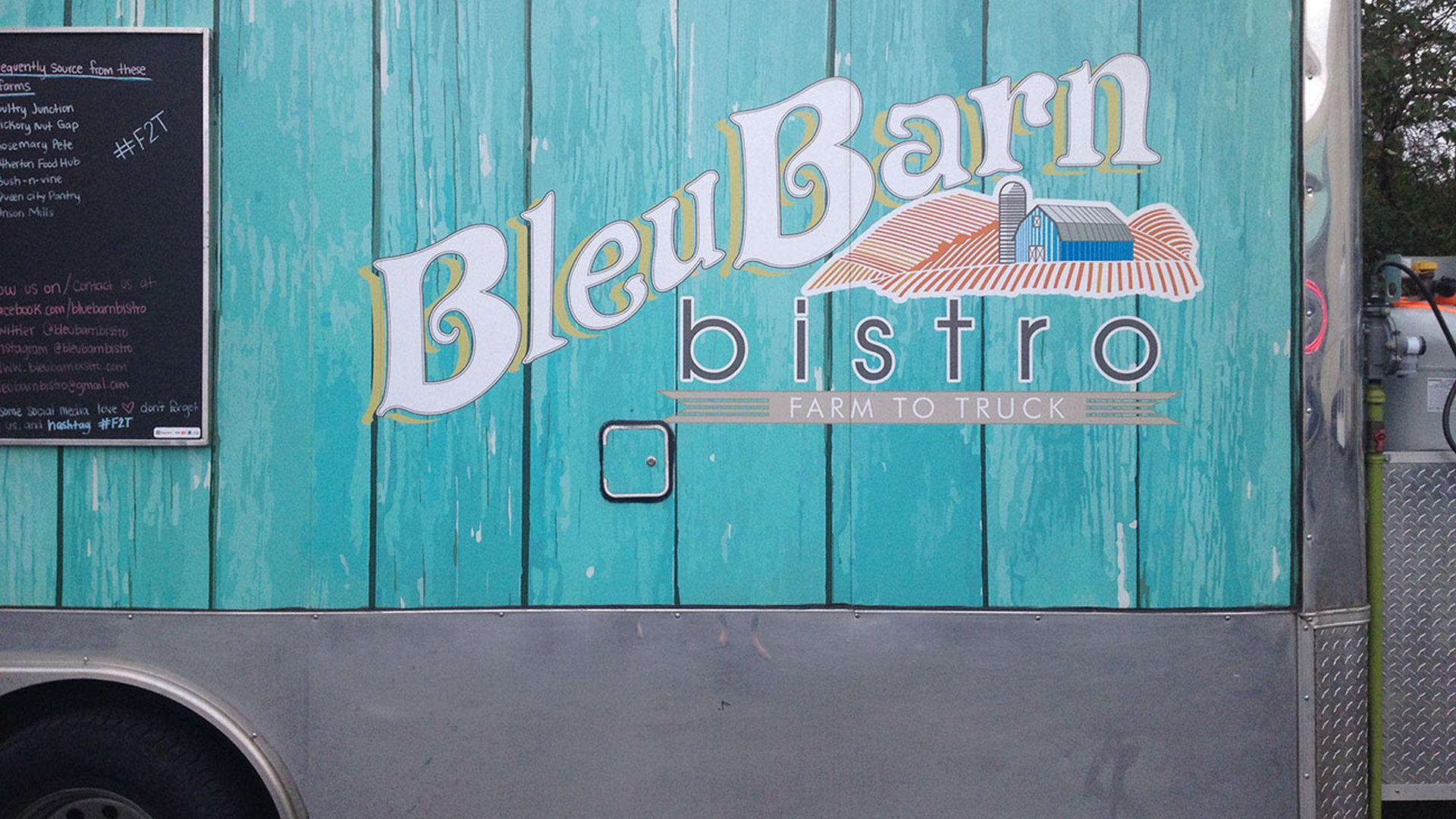 blue-barn-bistro-food-truck-charlotte