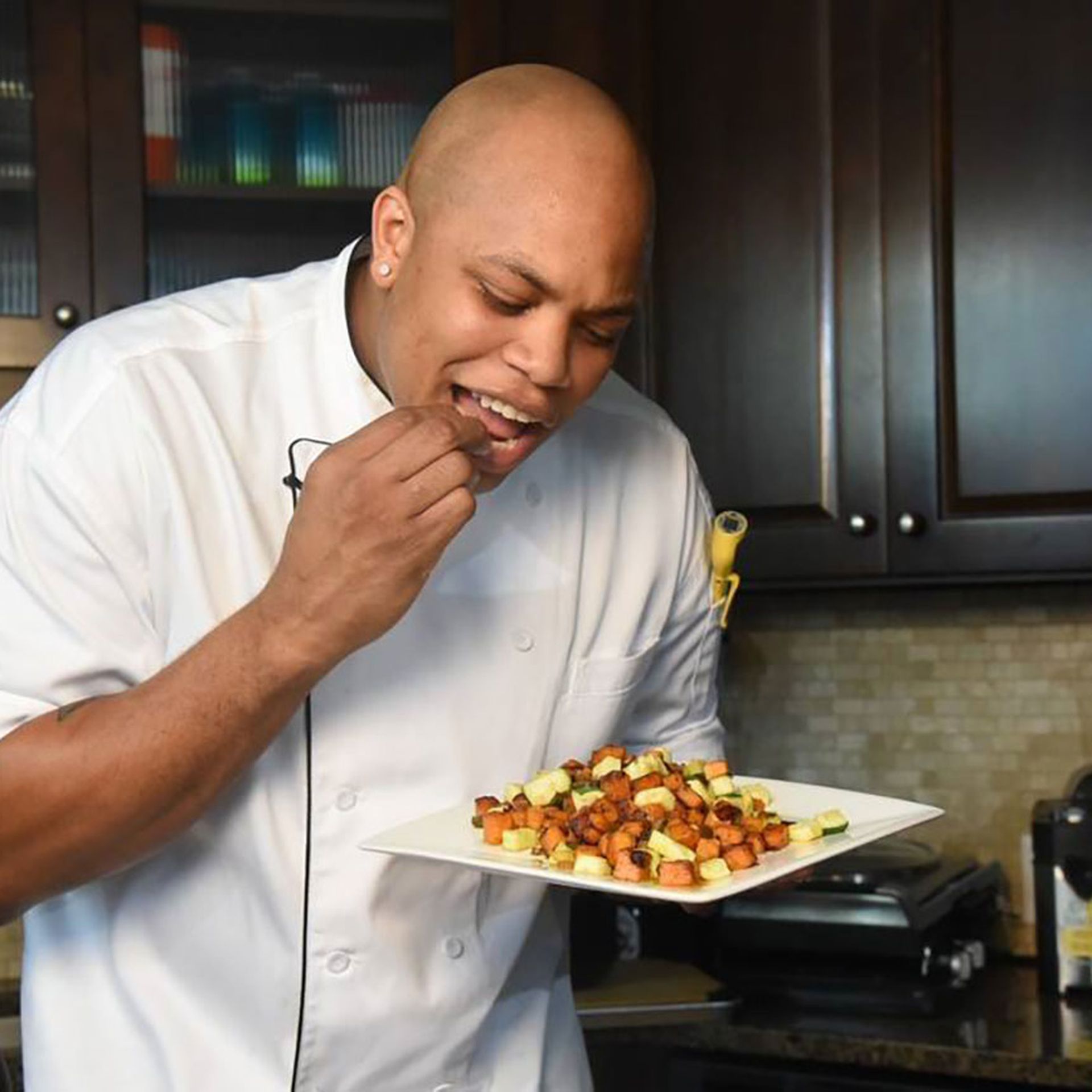 Chef Kevin Butler Teaches Seafood 101 at Stanford