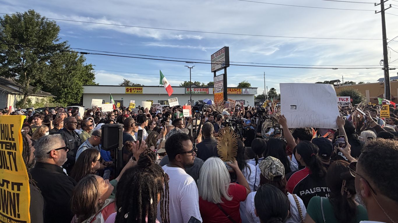 Hundreds protest ICE in Houston after Lorenzo Salgado Araujo's death