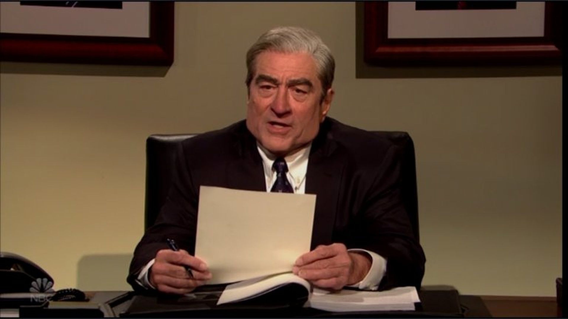 Robert DeNiro returns to "SNL" as Robert Mueller.