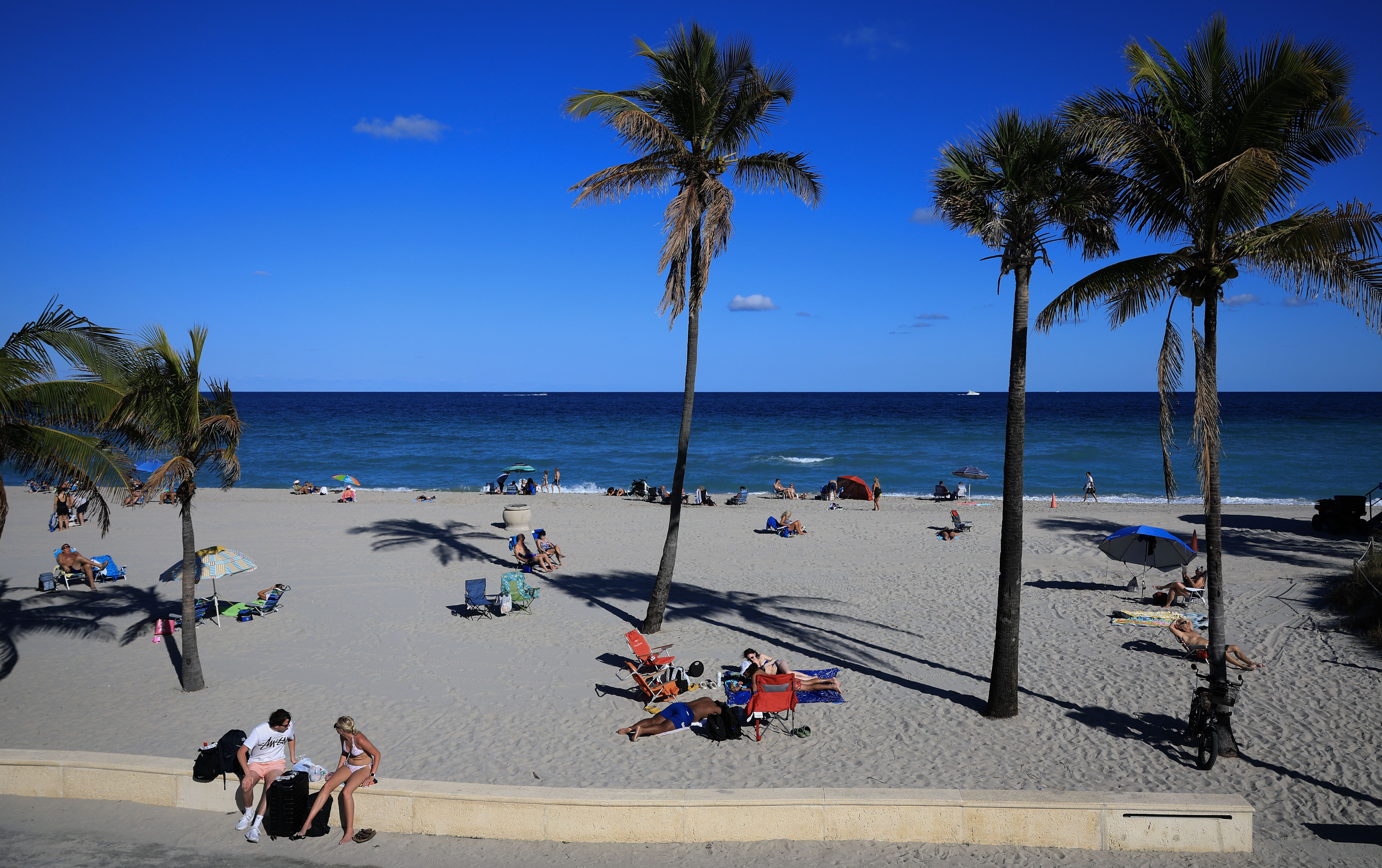 axios.com - Naomi Feinstein - Scoop: Death renews calls for Hollywood to keep boats farther from shore