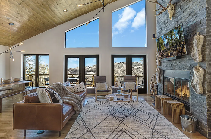 Winterfell living room