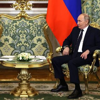 Scoop: Putin urges Iran to take "zero enrichment" nuclear deal with U.S., sources say