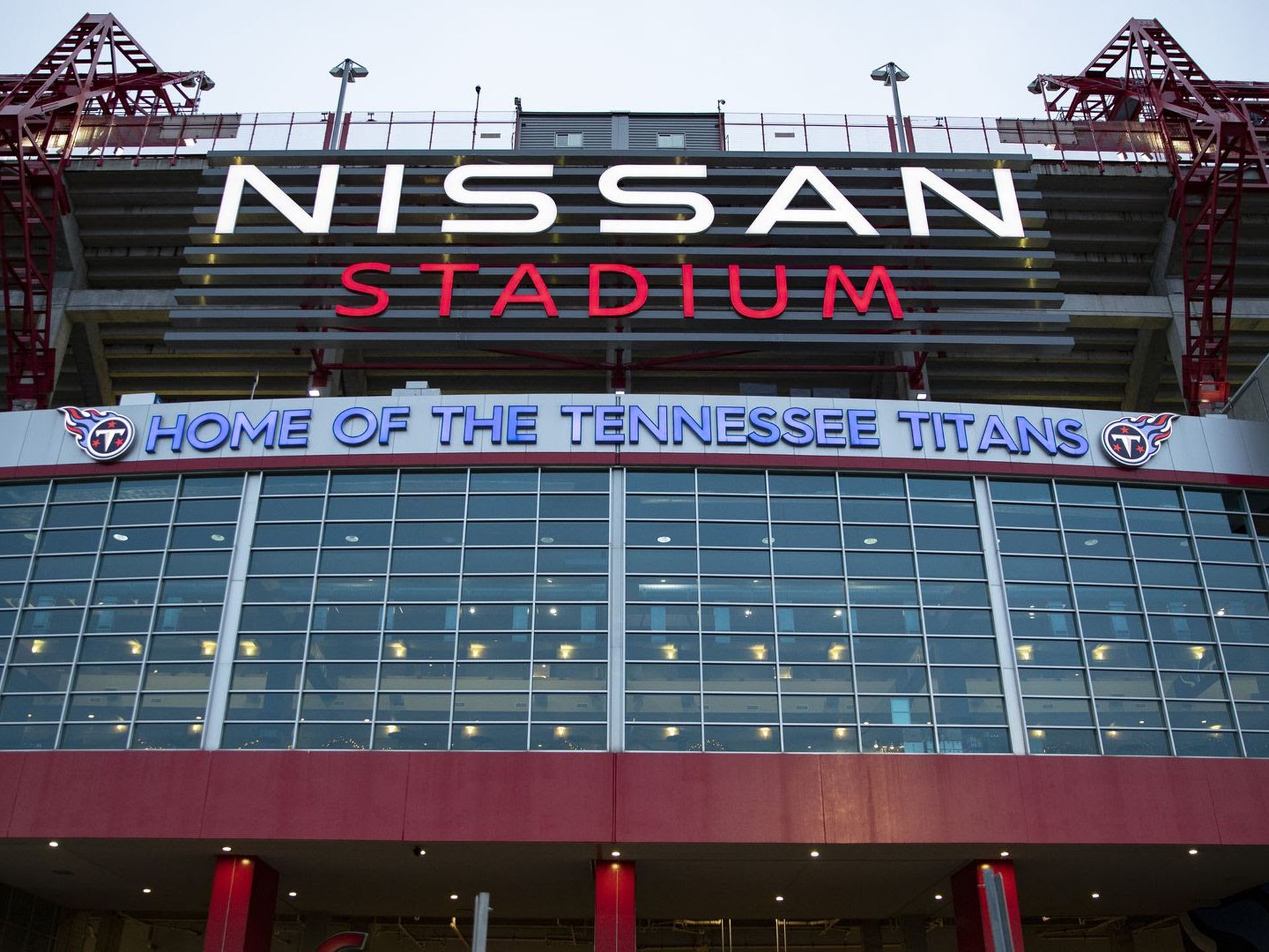 Reactions to potential new Titans stadium in Nashville preview debate -  Axios Nashville