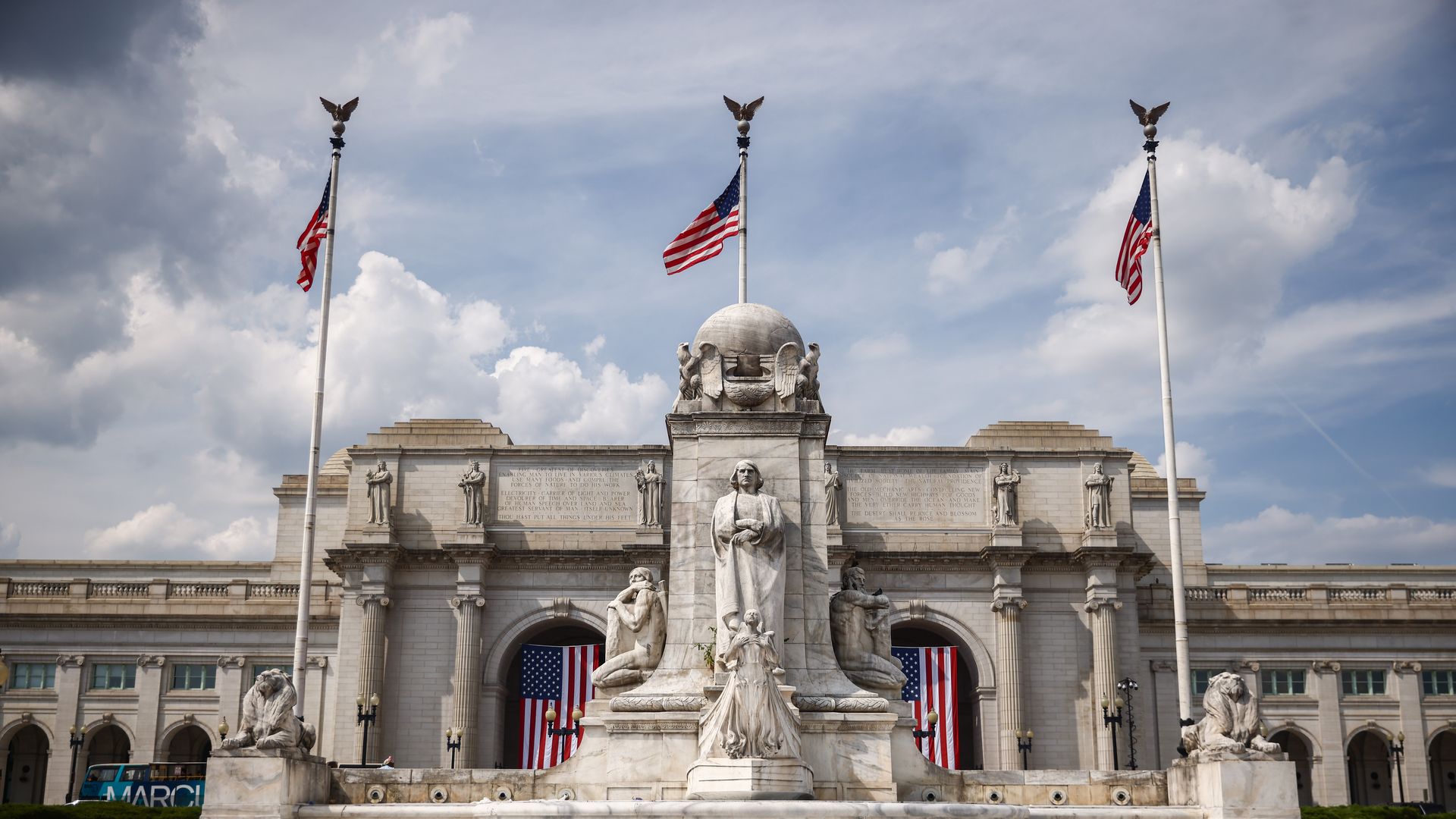 A picture of Union State and Columbus Circle