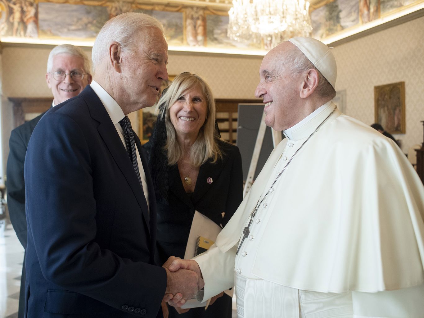 Seaboard Rullesten Løs Biden says Pope Francis told him he should receive communion