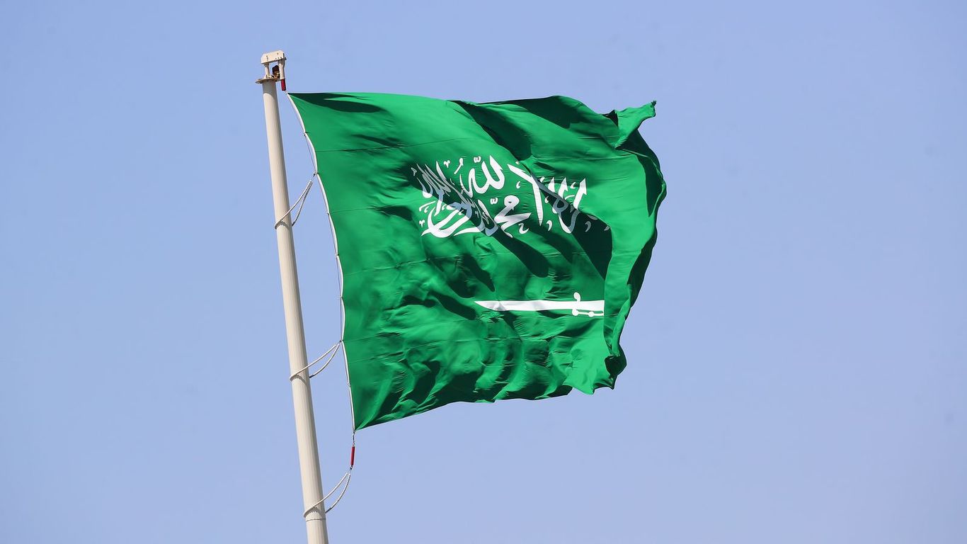 بريت ماكغورك في السعودية لإنهاء خطط زيارة بايدن