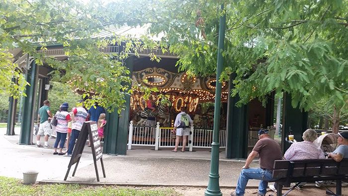 dan-nichols-park-carousel