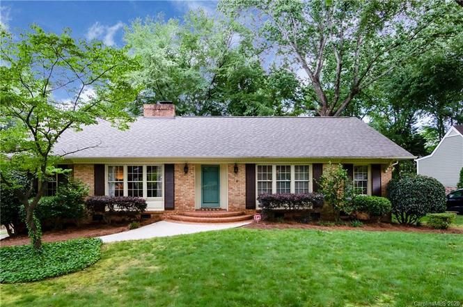 7713 Whistlestop Rd exterior