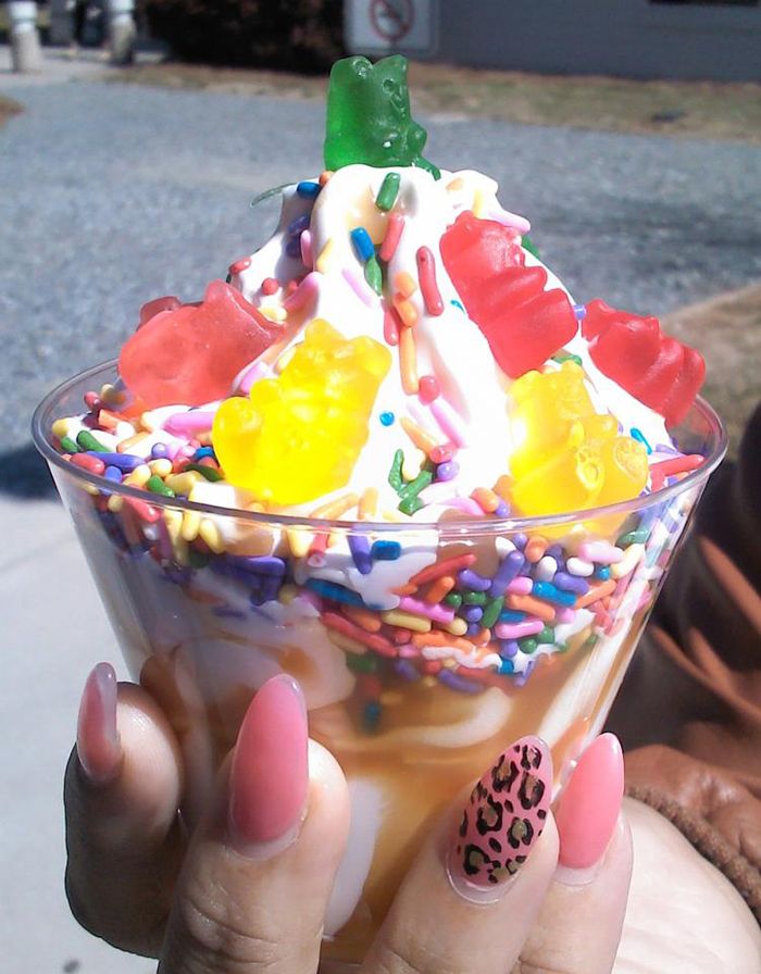 Sticks-and-Cones-Rainbow-Sprinkles-and-Gummies