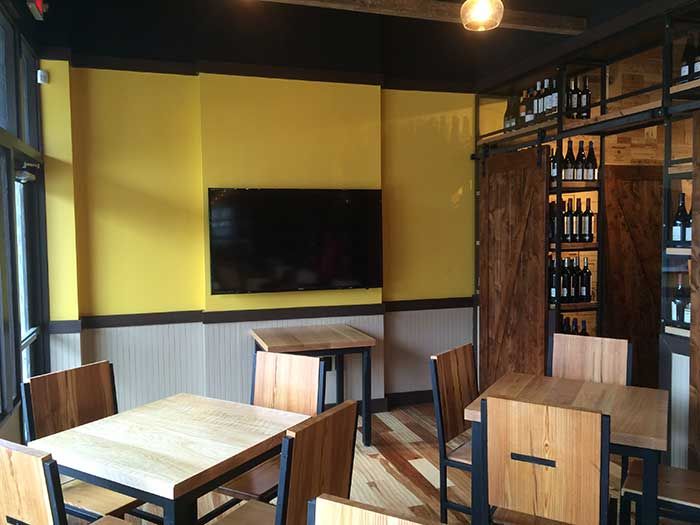 private-room-setup-at-foxcroft-wine-co-charlotte