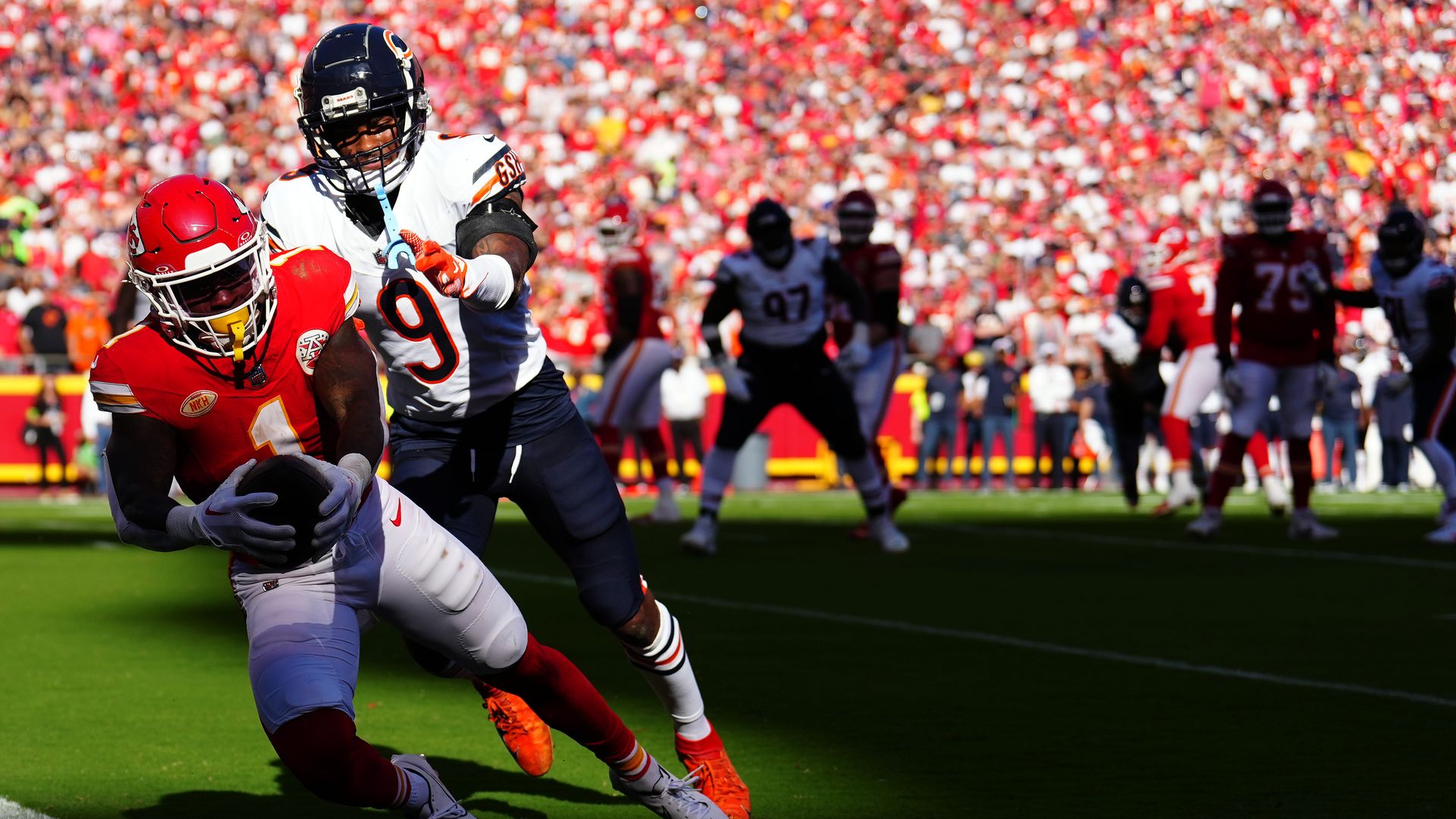 Chicago Bears lose big to Chiefs in Kansas City - Axios Chicago