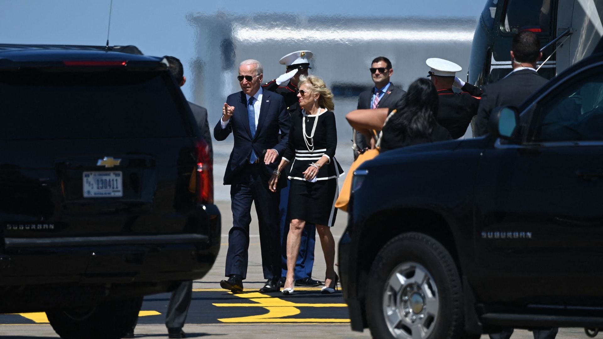POTUS and FLOTUS at G-7
