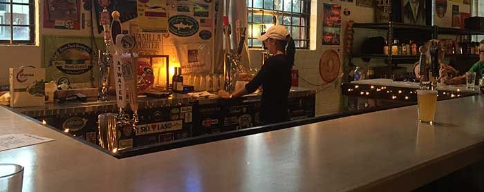 bulldog-beer-and-wine-bar