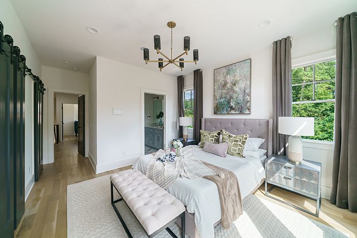 602 West Blvd. bedroom