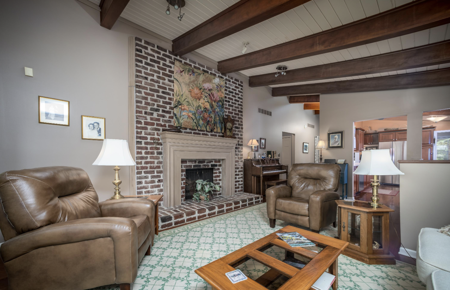 Interior of a home for sale in Des Moines on Terrace Dr. 
