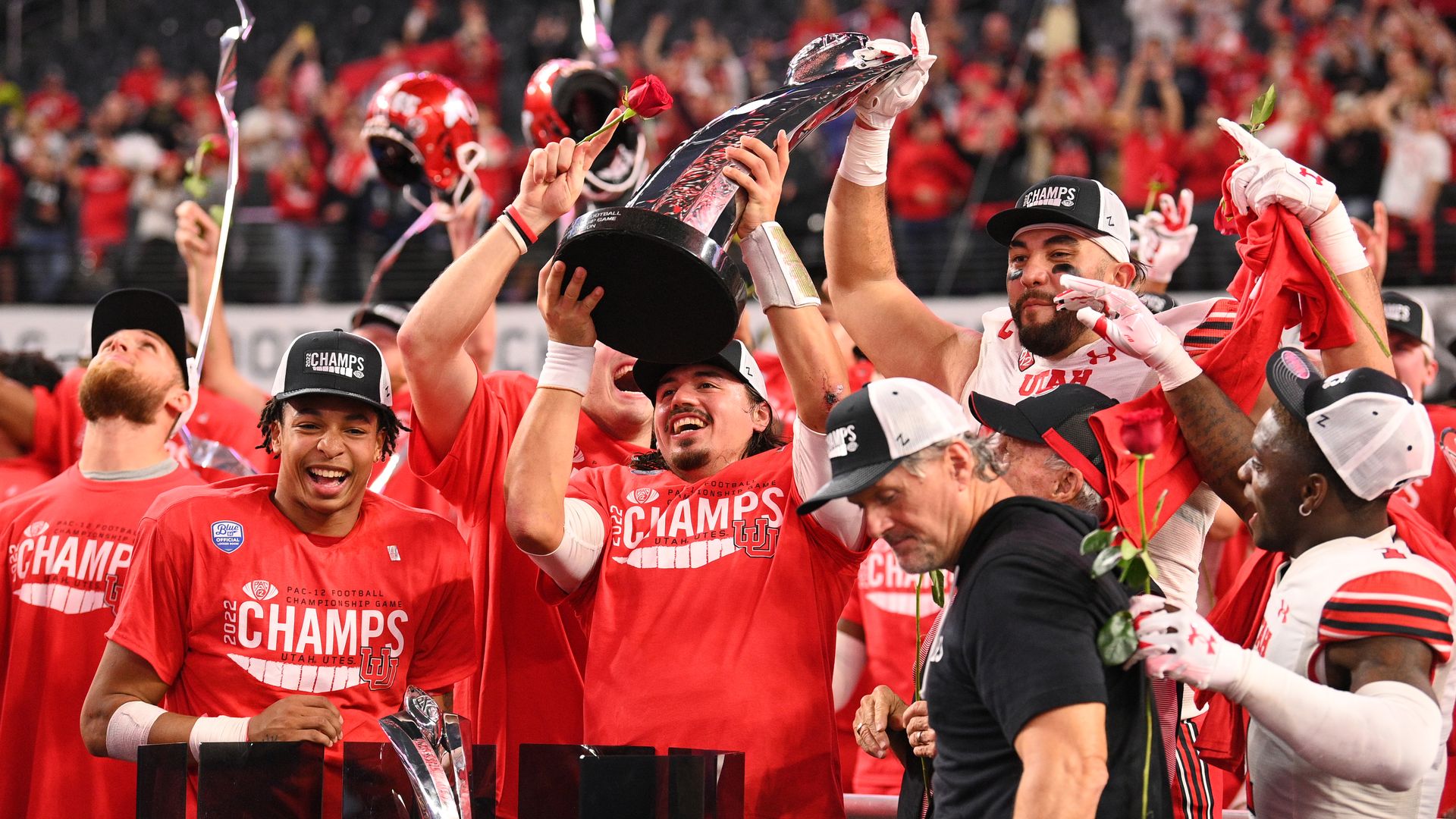 Utah celebrates winning the Pac 12 championship 