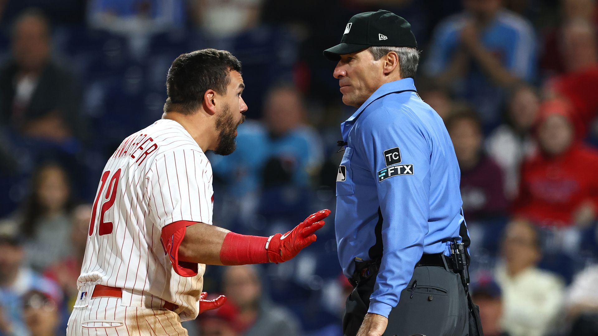 Kyle Schwarber blowing up