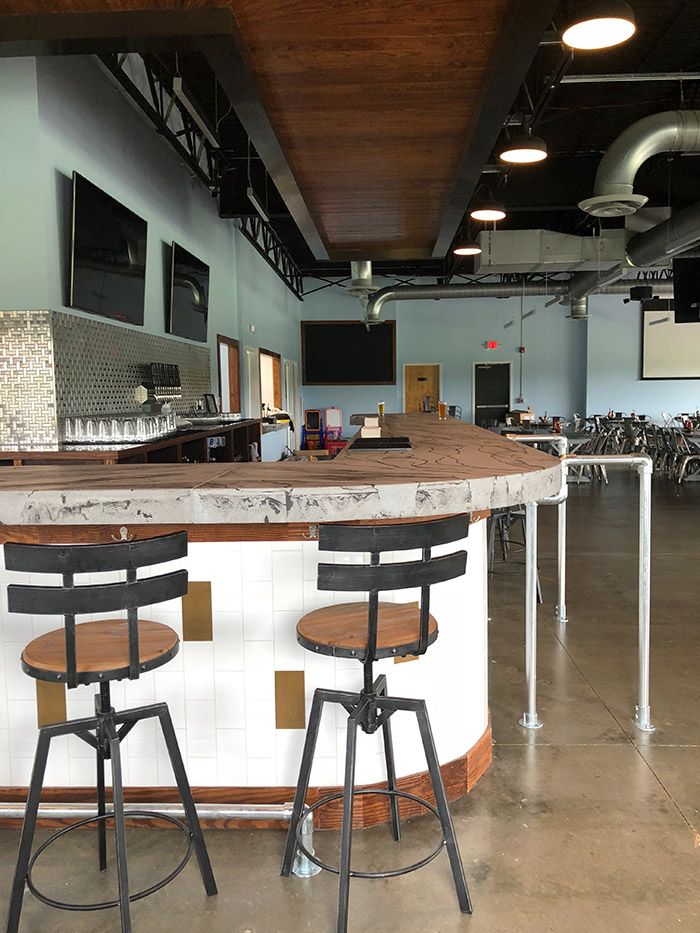 Middle James Brewing bar