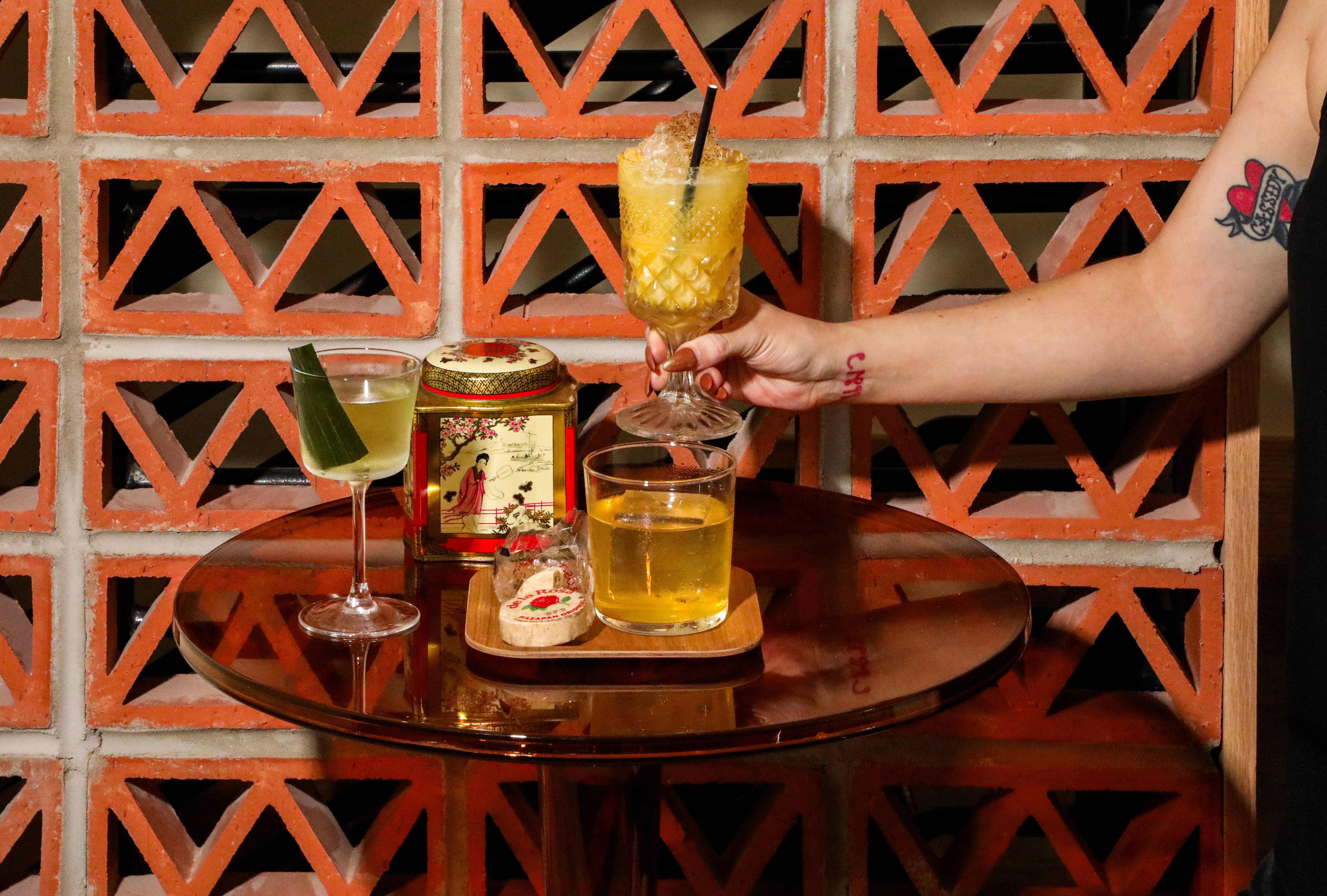 Cocktails on a wooden table at Providencia