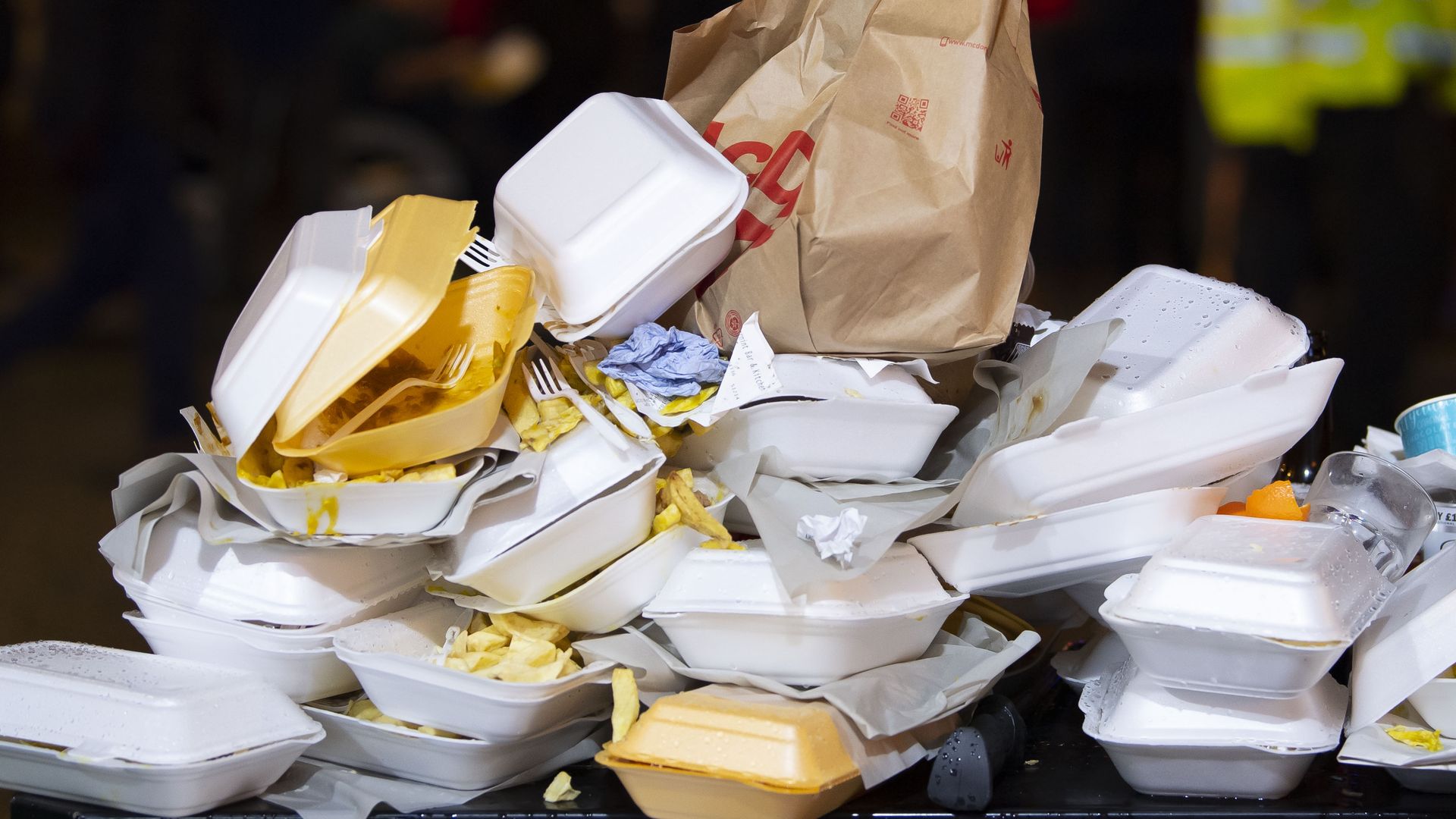 empty fast food cotainers