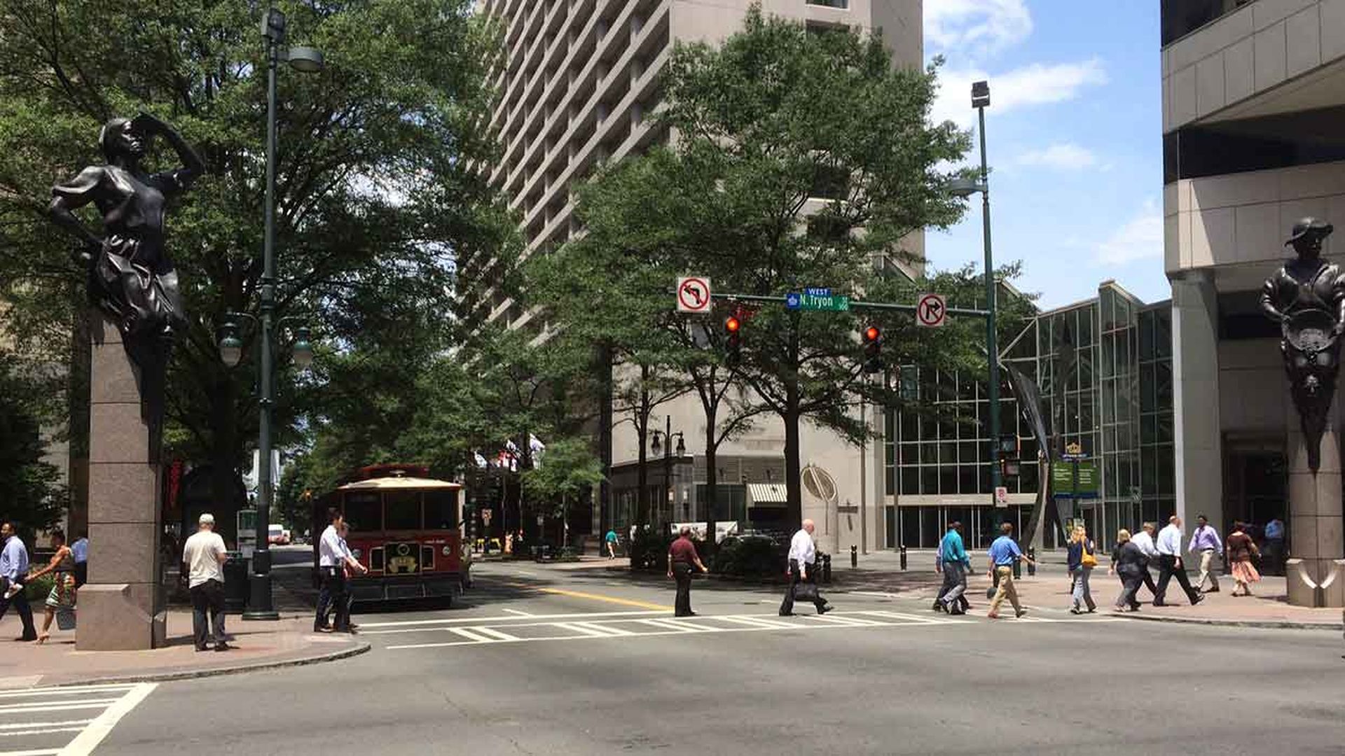 trade-and-tryon-intersection-in-charlotte