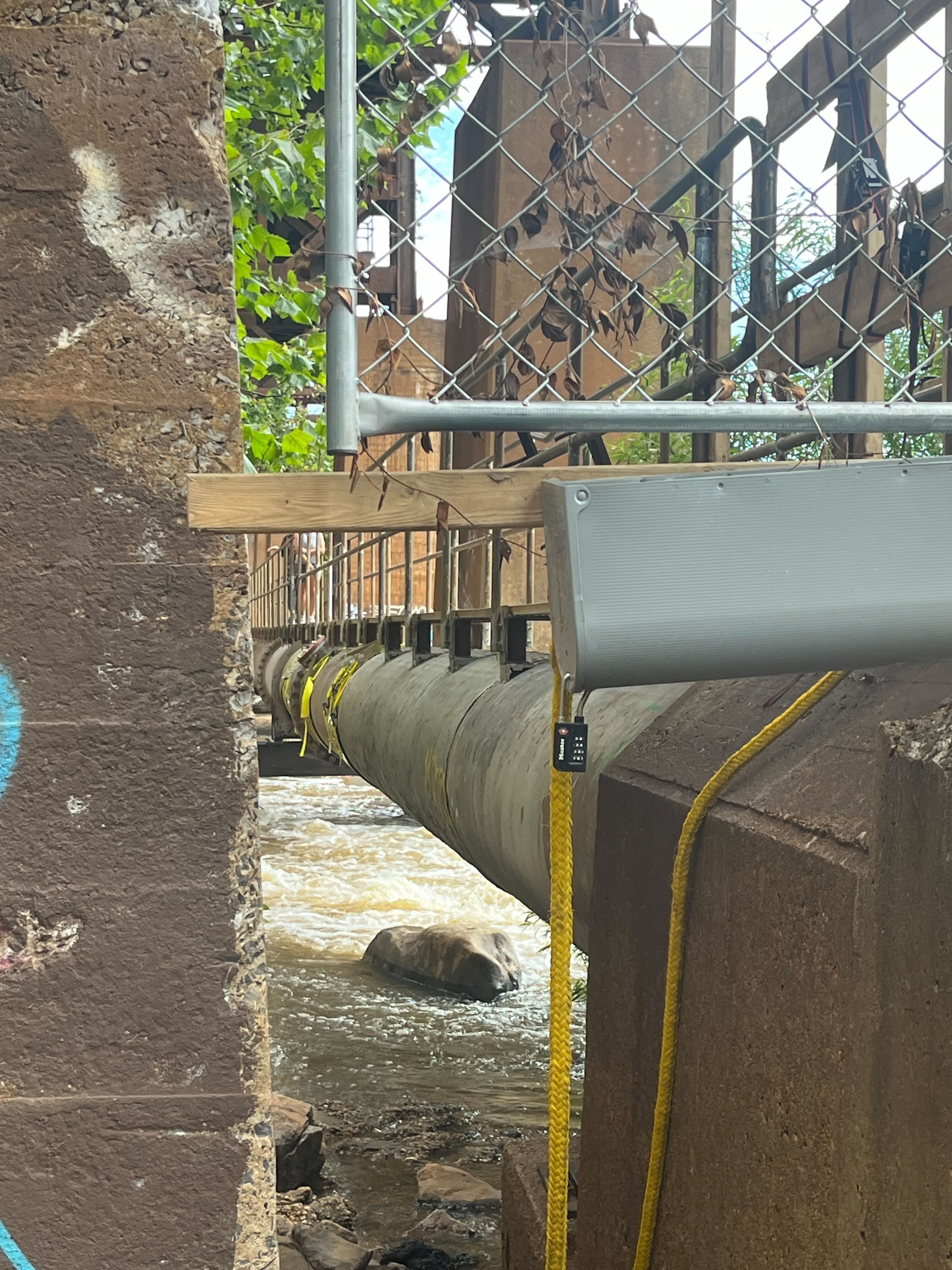 the pipeline trail ratchet straps 