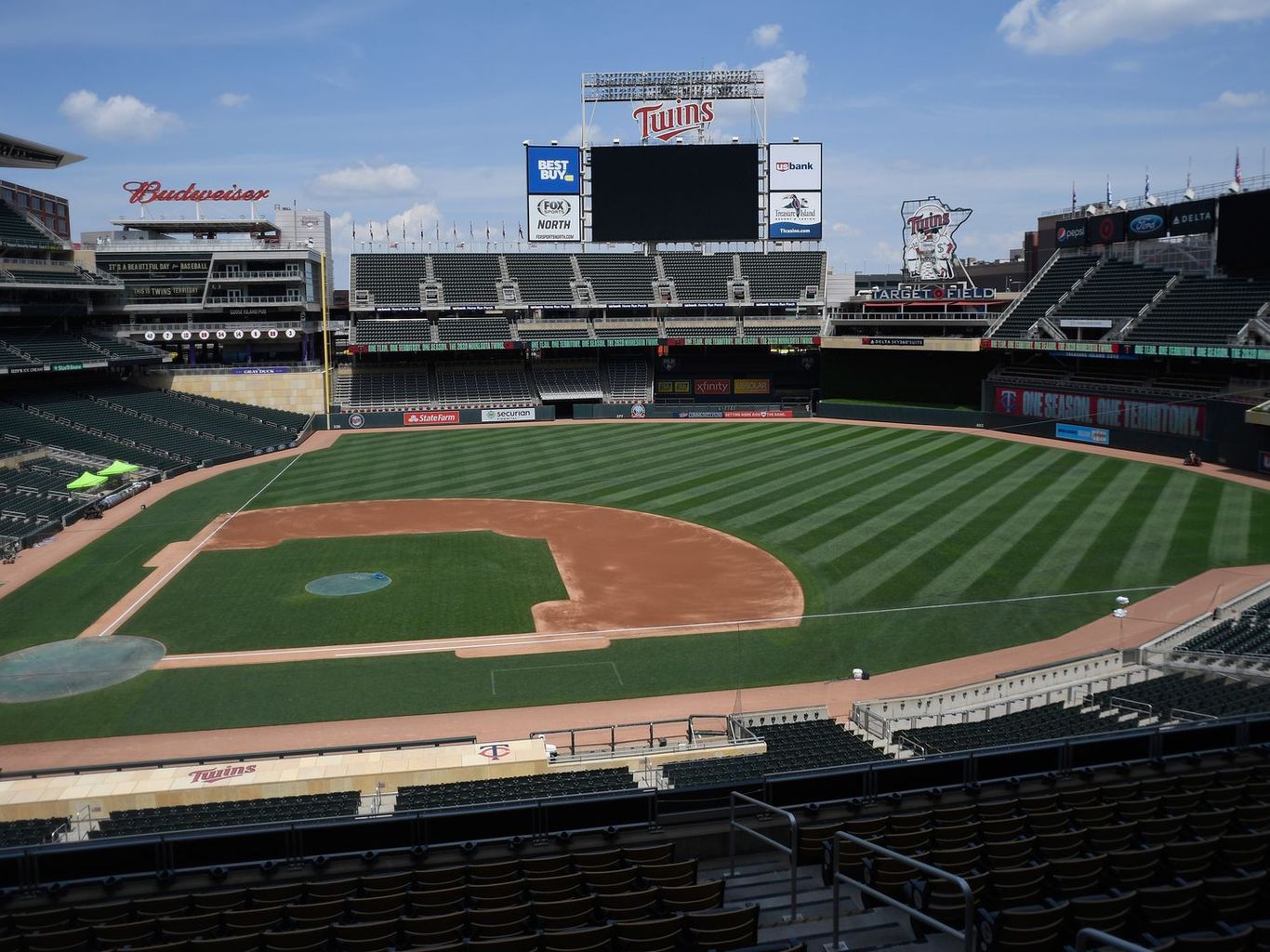 Twins announce new Target Field amenities, policies for 2021