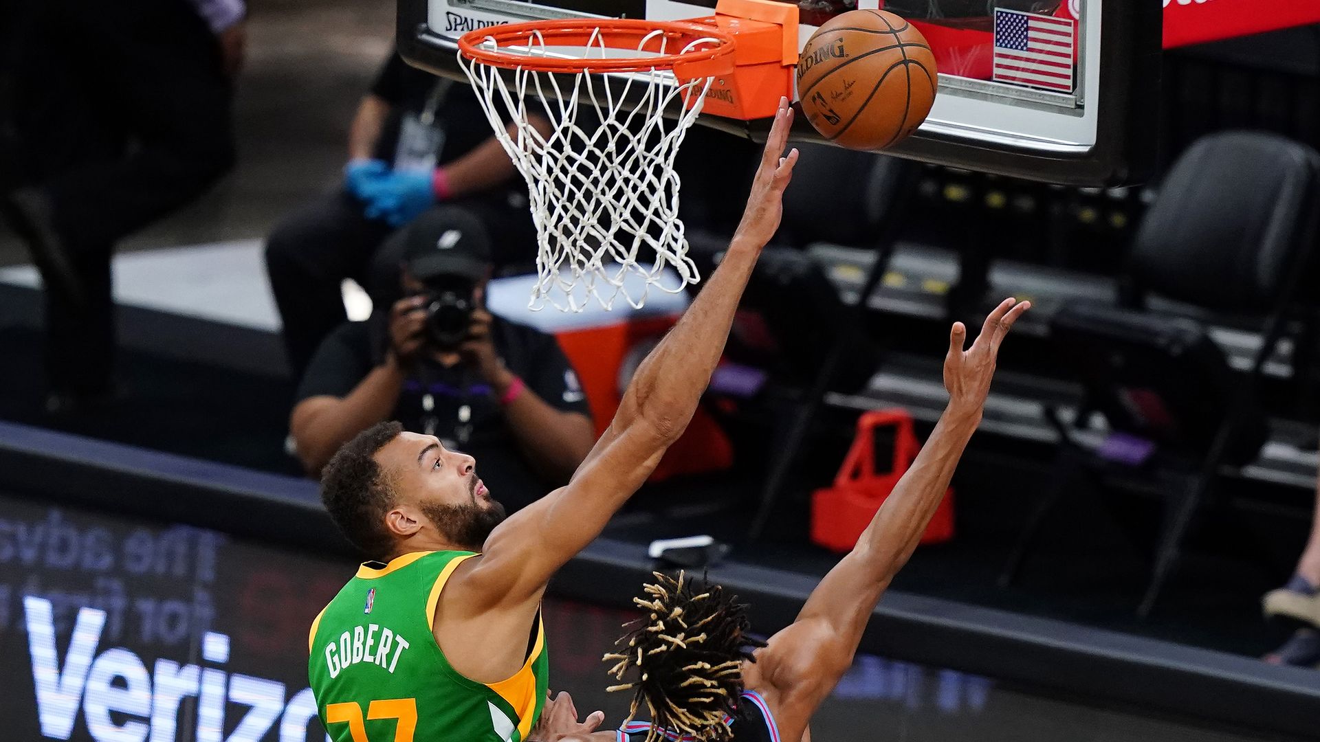 rudy gobert blocking a shot