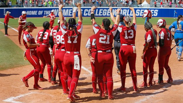 Oklahoma enters college softball finals as America's most dominant team