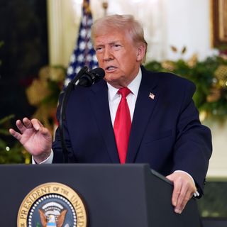 Many Americans don't share Trump's rosy economic vision: poll