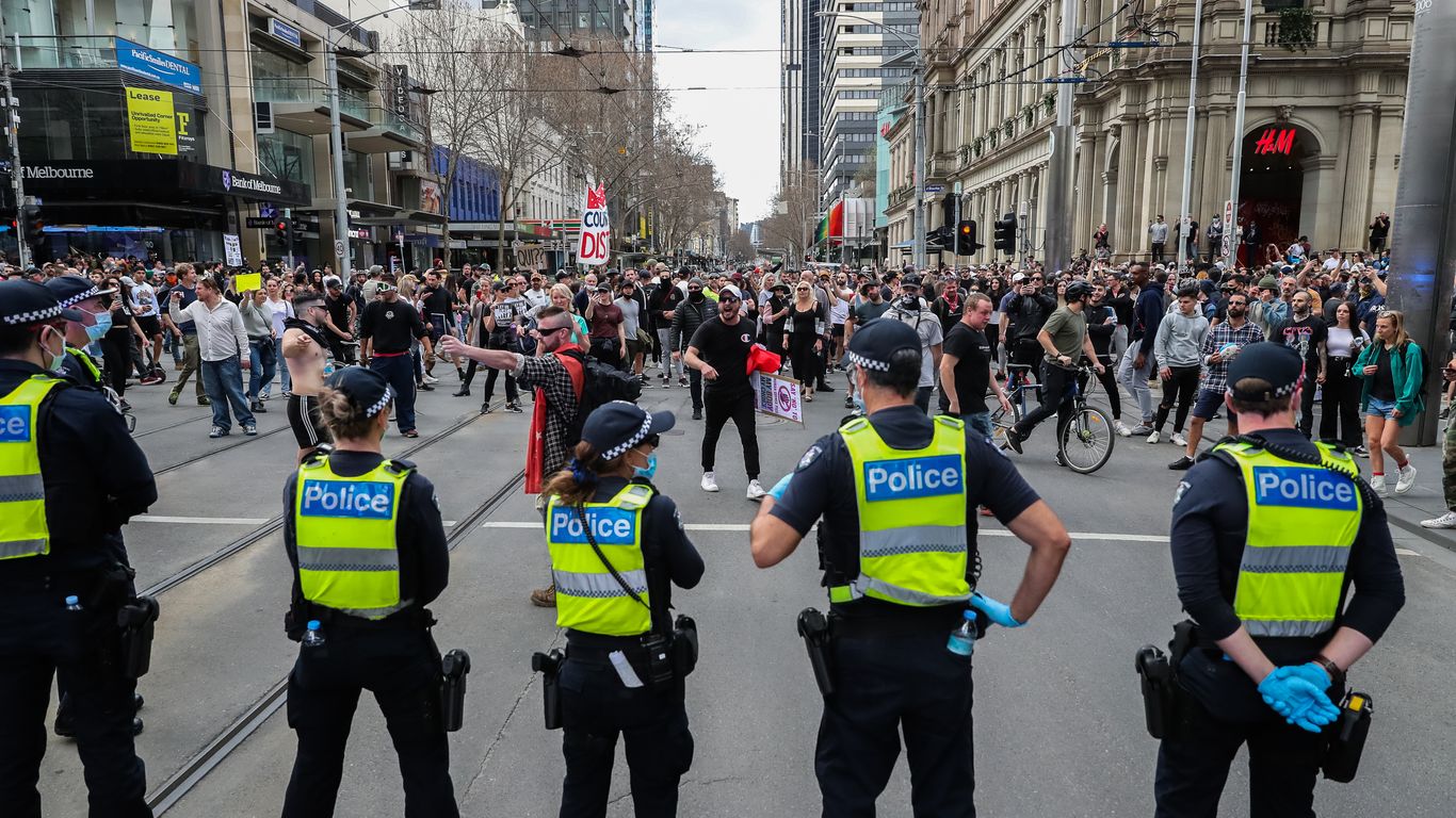 Australian Police Arrest Over 250 Anti-lockdown Protesters